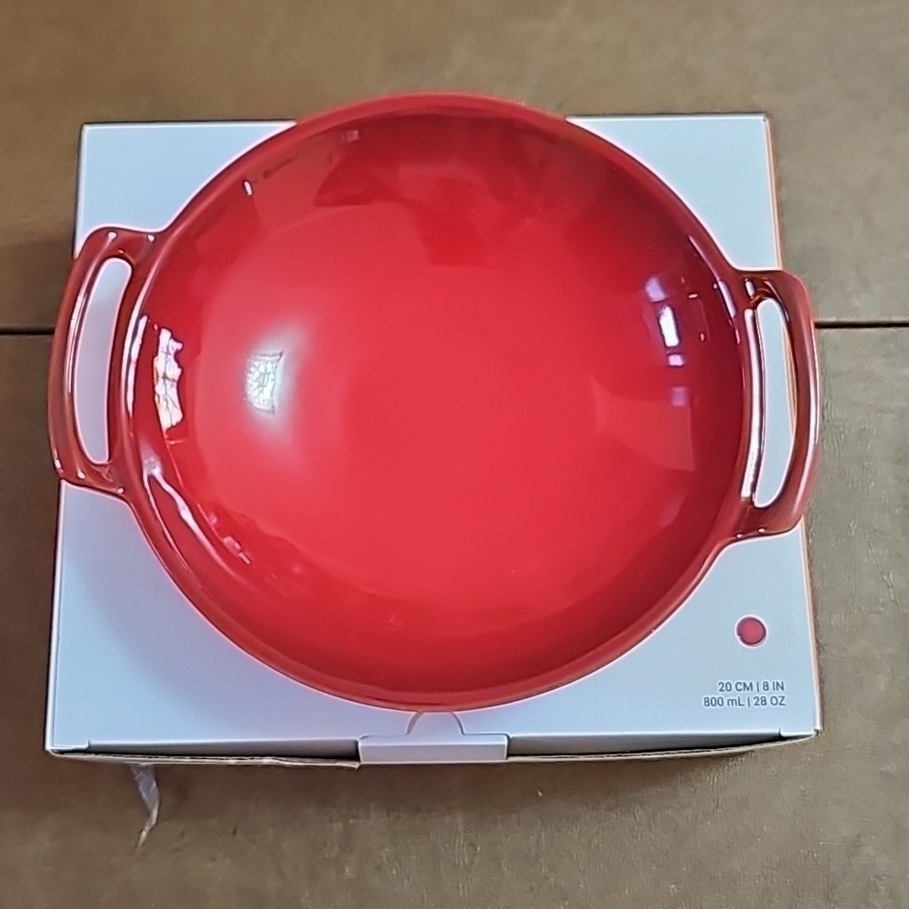 NIB Set of 2 "Cerise" LE CREUSET Stoneware Wok Dish Bowls Cherry Red 800ml/28oz